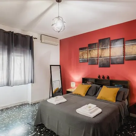 Apartment 5 Minuti A Piedi Dal Centro, Con Wi-fi E Aria Condizionata