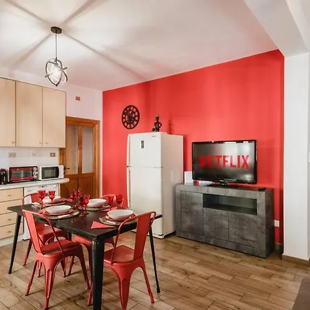 Apartment 5 Minuti A Piedi Dal Centro, Con Wi-fi E Aria Condizionata